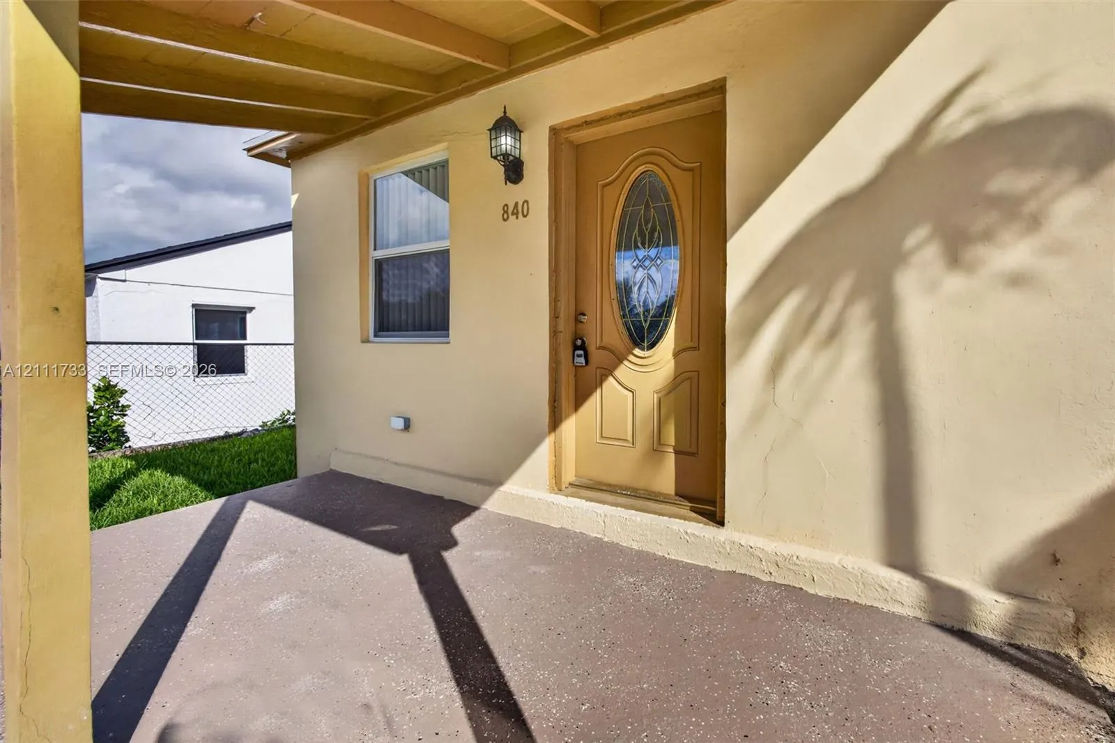 840 W 4th Street