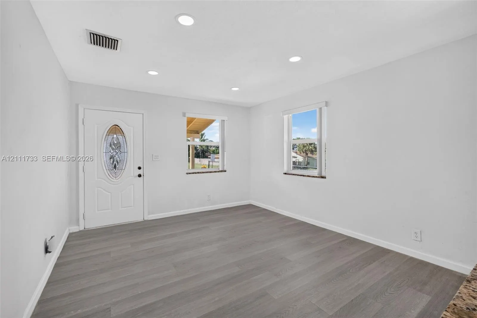 840 W 4th Street