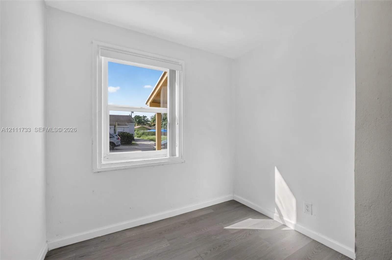 840 W 4th Street