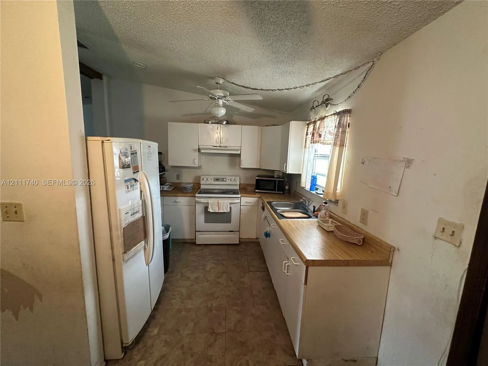 1564 W 20th Street
