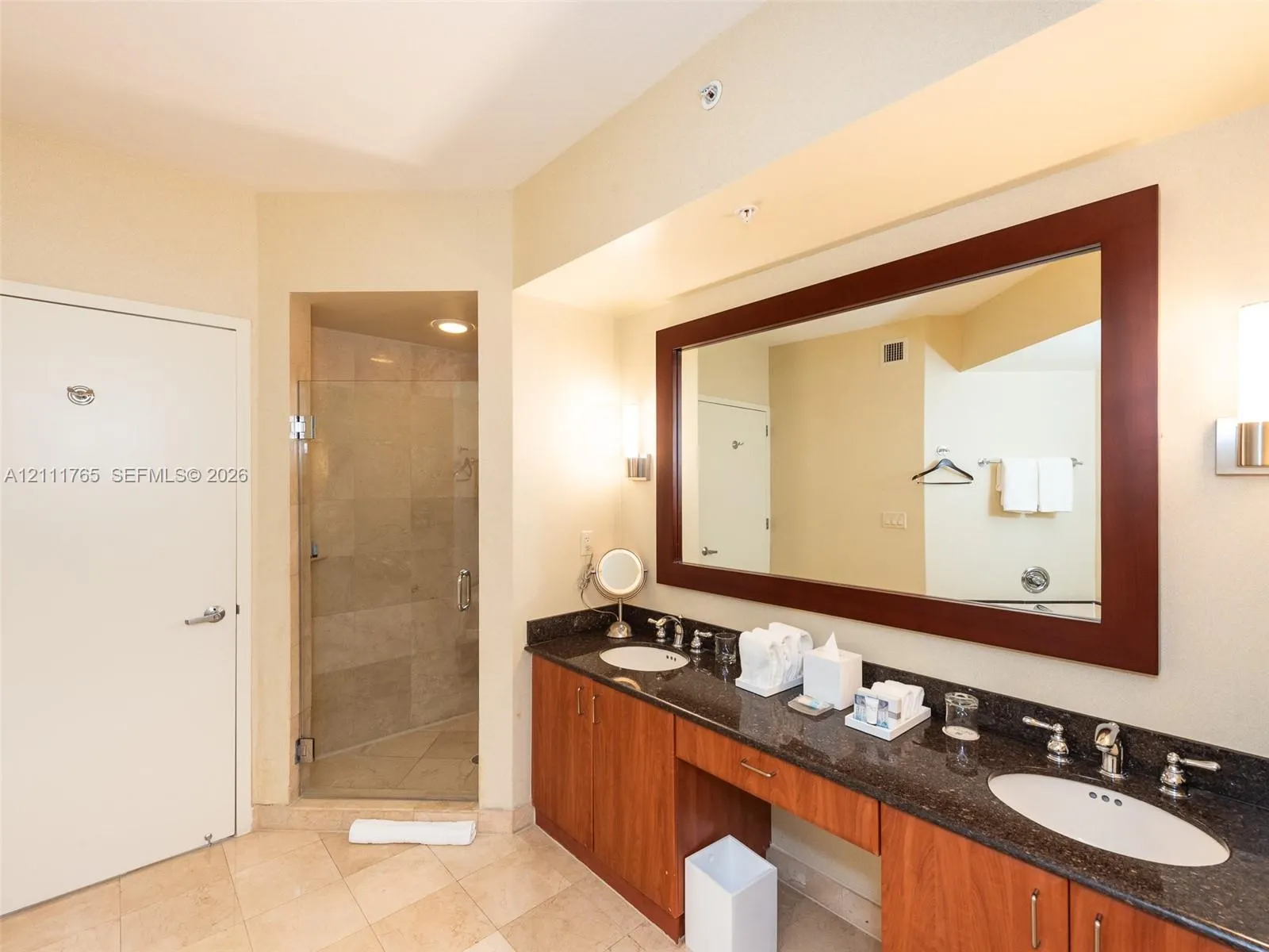 18001 Collins Avenue #1005