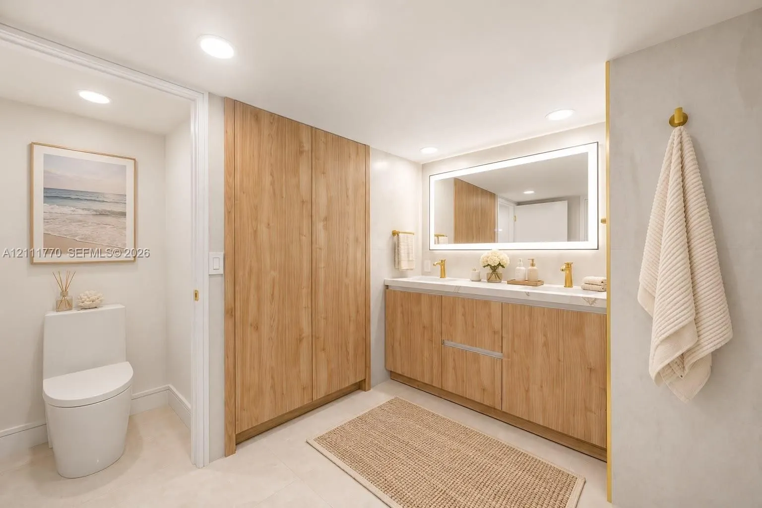 2200 S Ocean Lane #2204