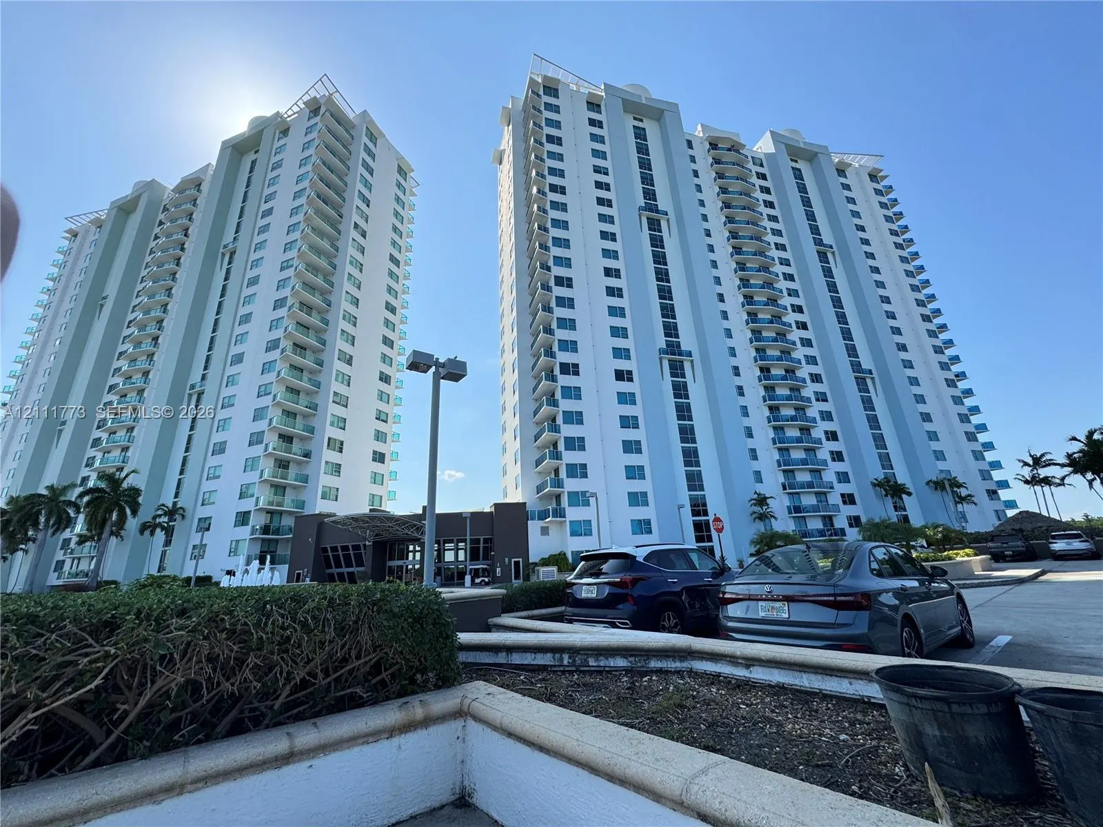 2681 N Flamingo Road #TH4S