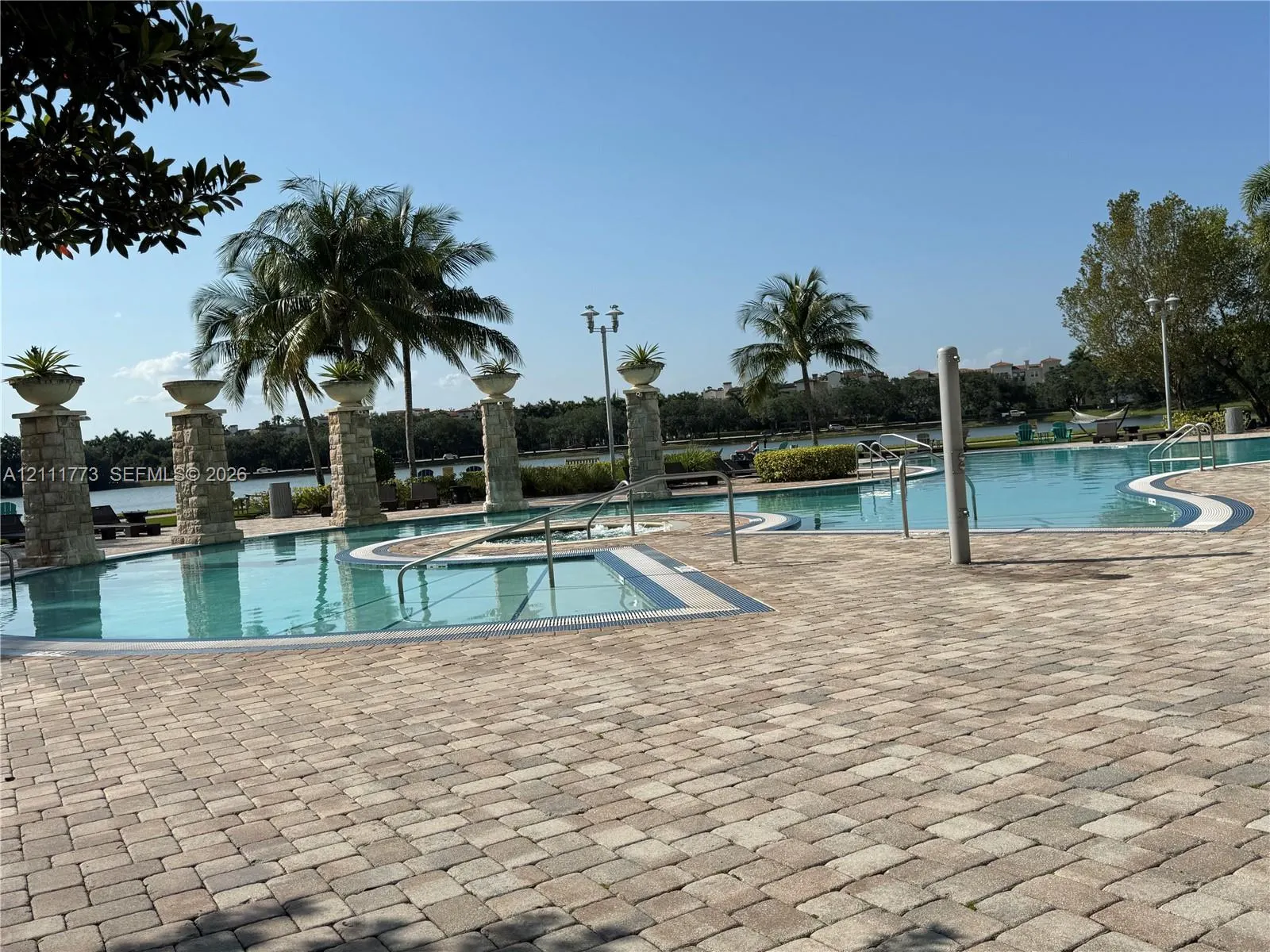 2681 N Flamingo Road #TH4S