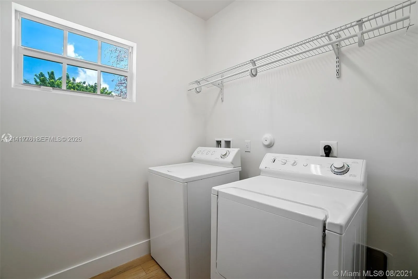 711 N L Street #2