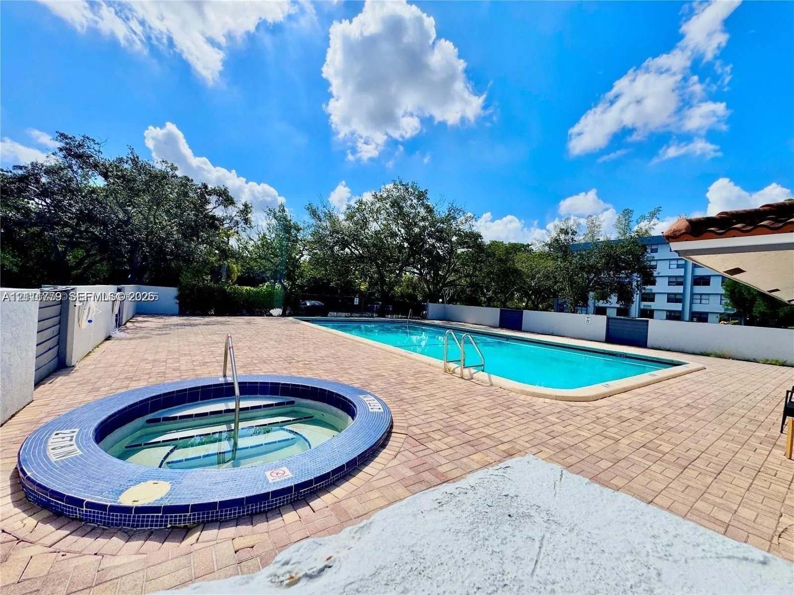 2401 Riverside Drive #511-B