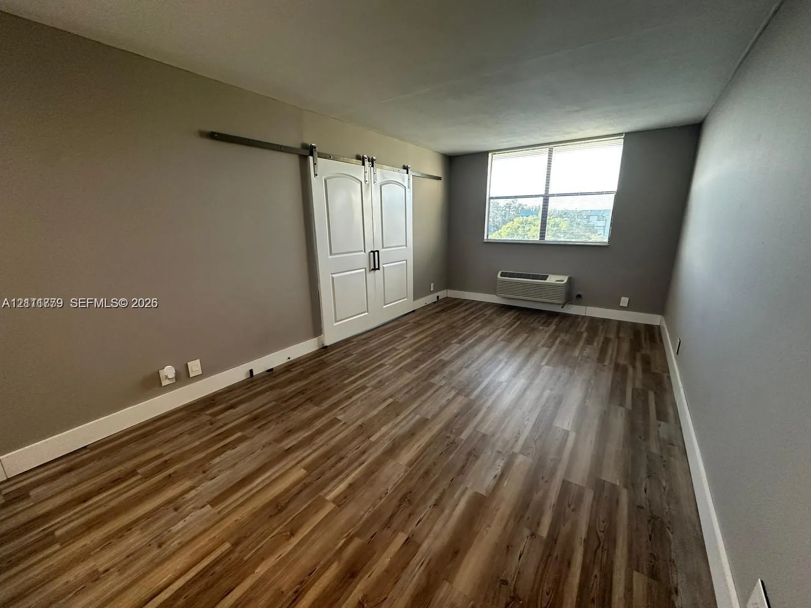 2401 Riverside Drive #511-B