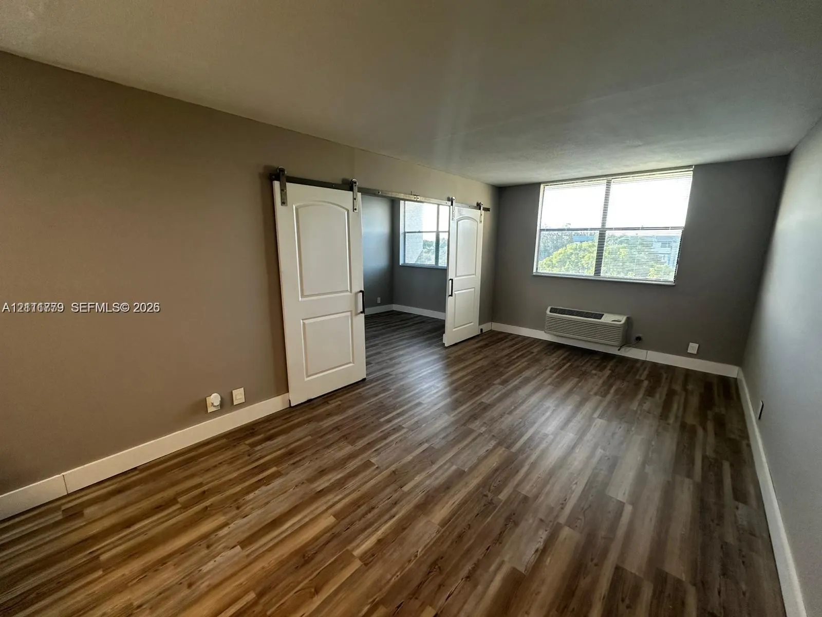 2401 Riverside Drive #511-B