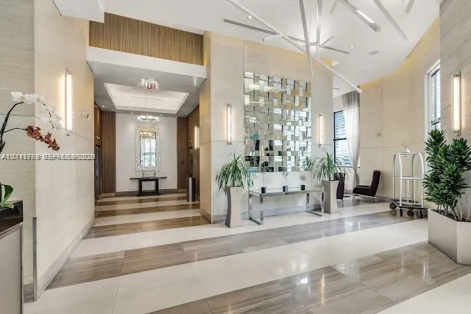 999 SW 1st Avenue #2910