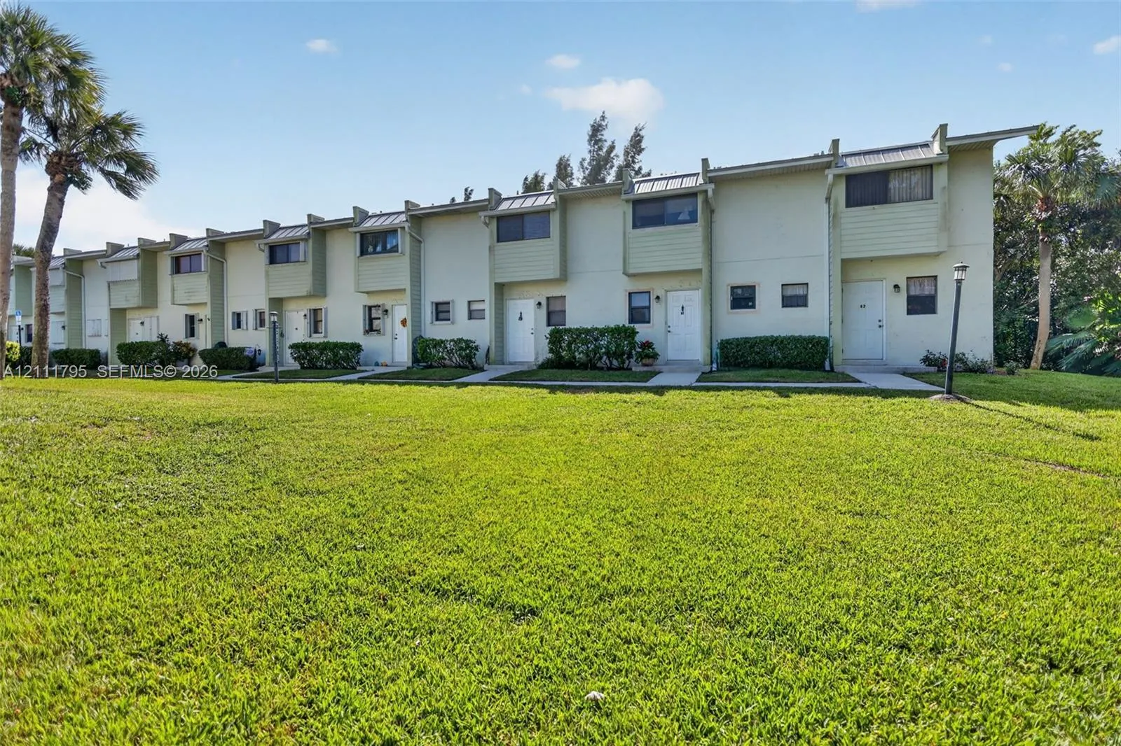 9423 S Ocean Drive #80