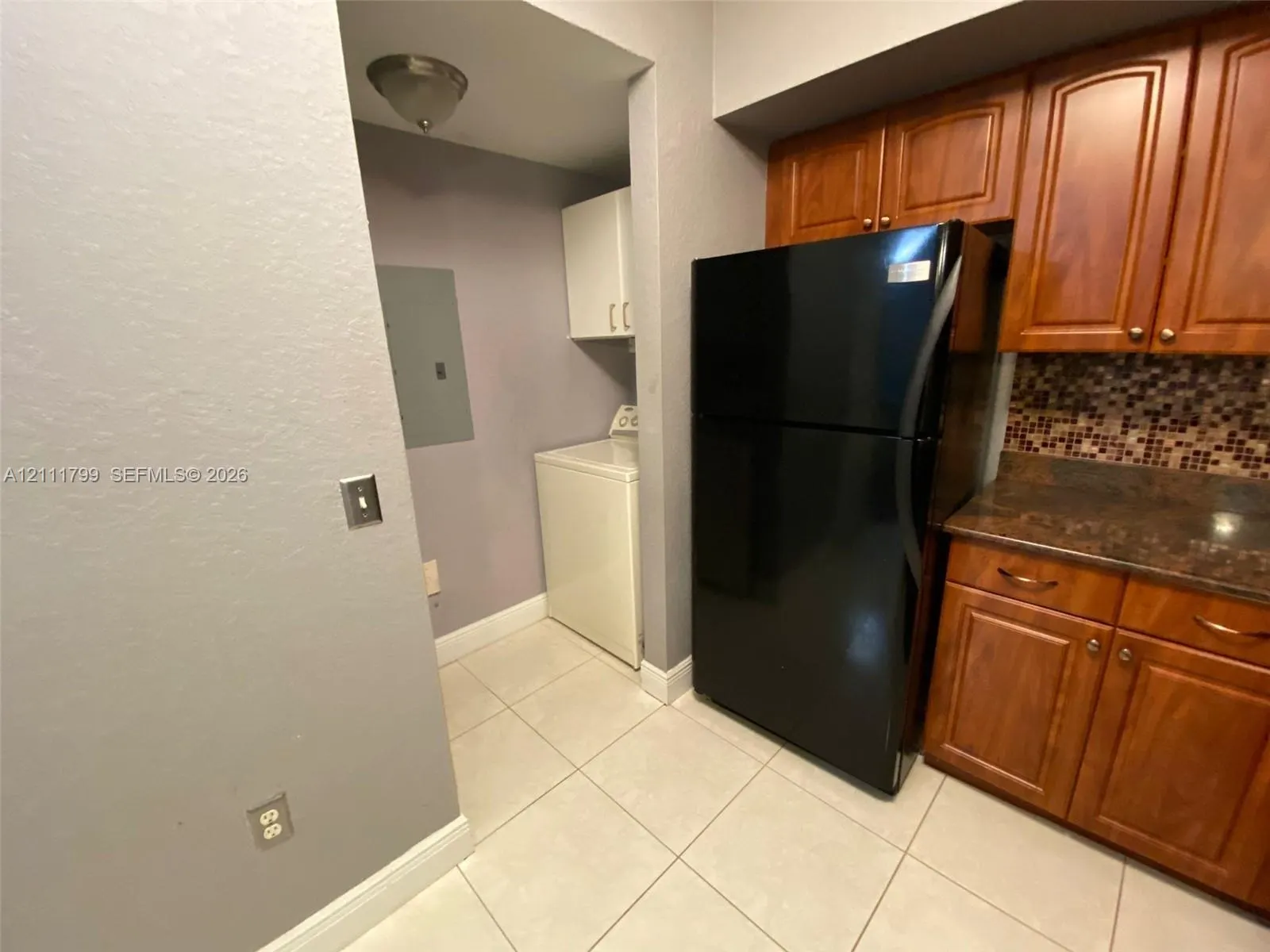 1202 Belmont Lane #1202