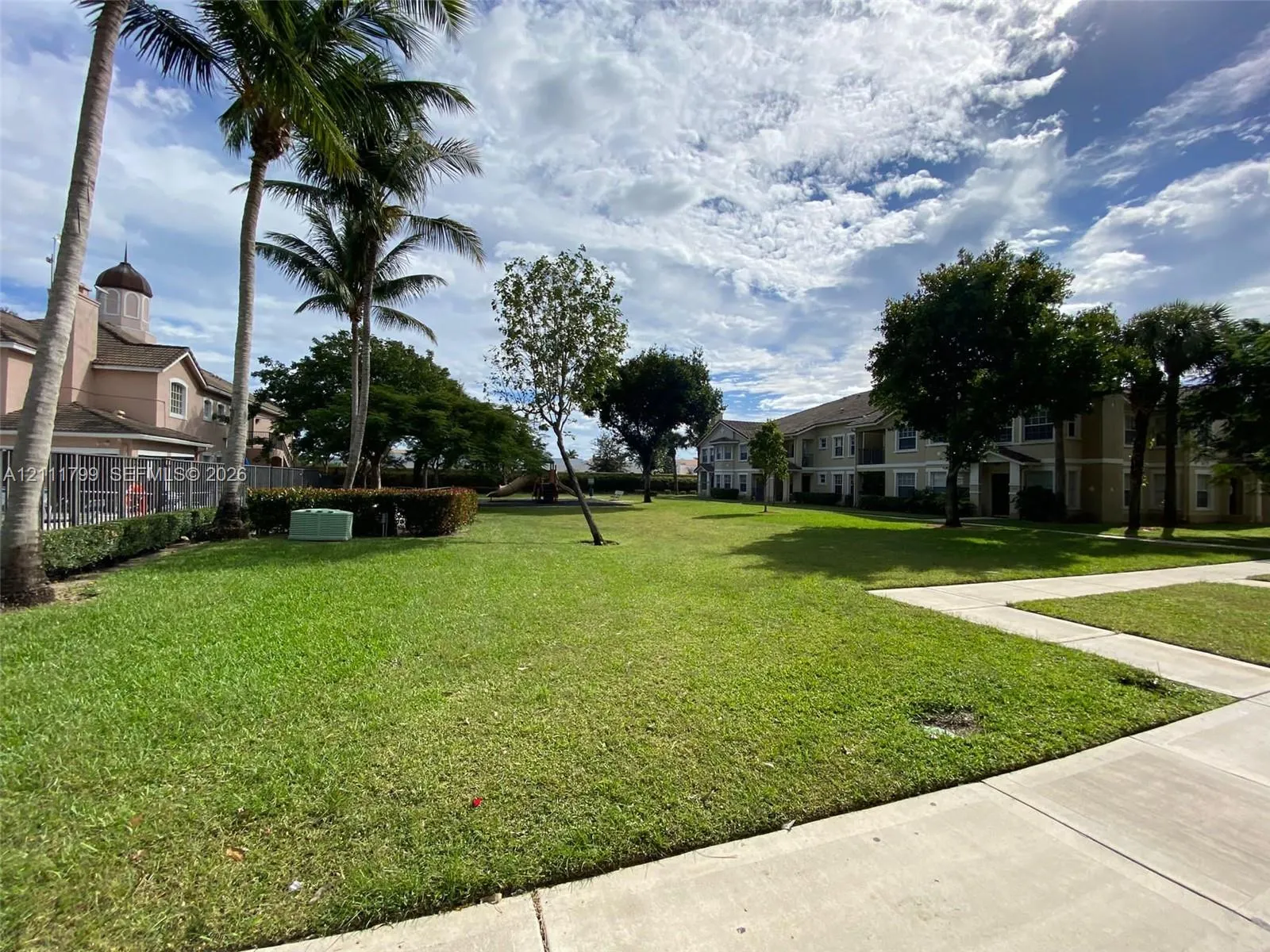 1202 Belmont Lane #1202