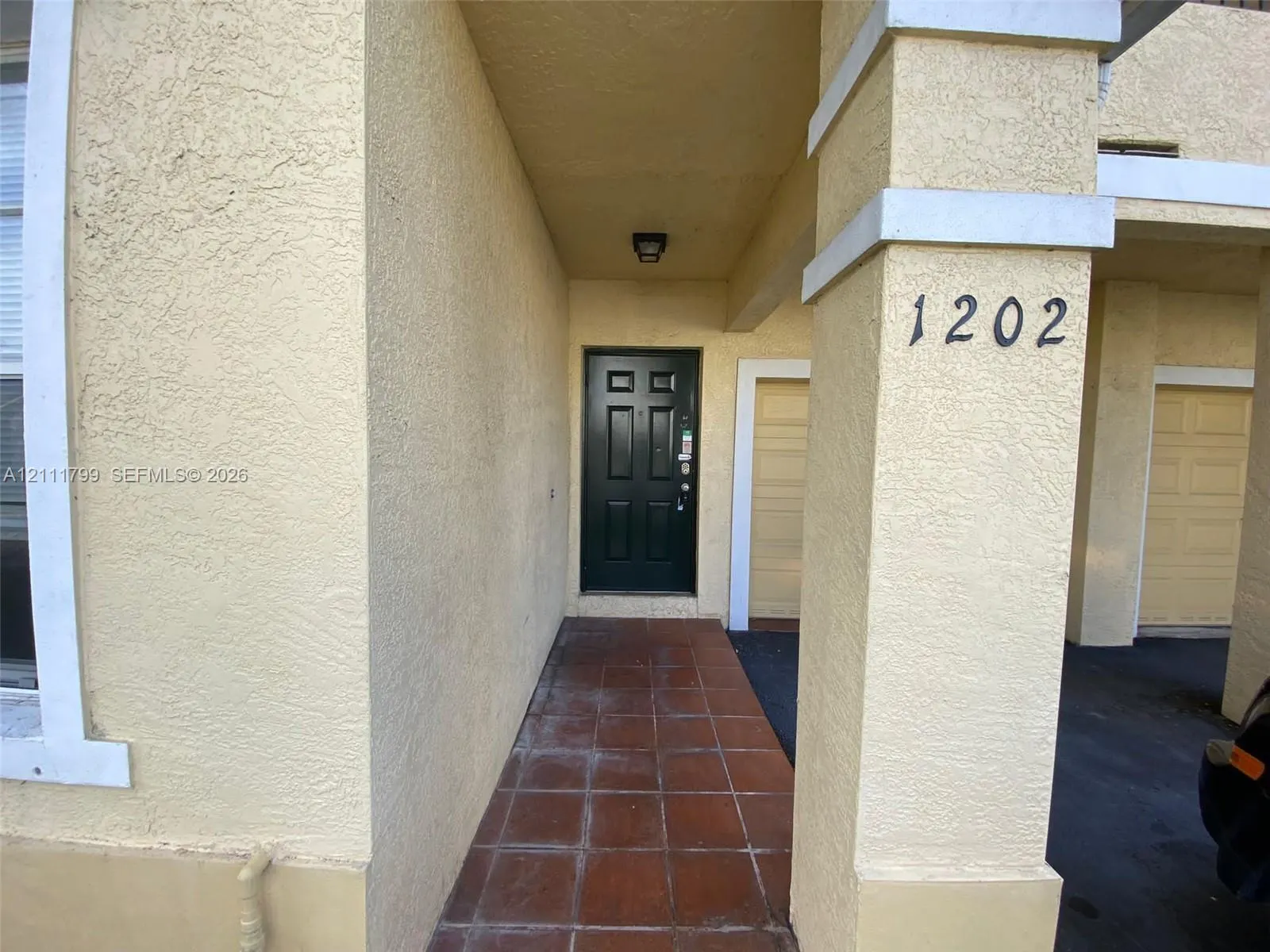 1202 Belmont Lane #1202