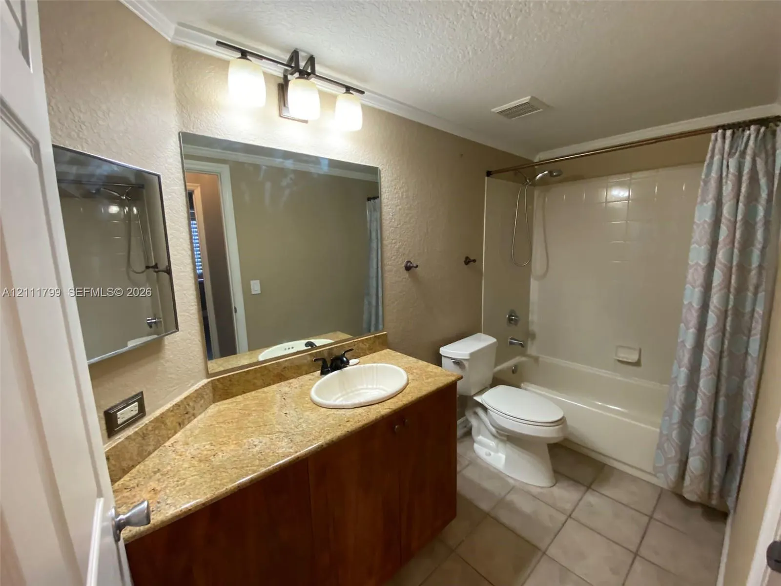 1202 Belmont Lane #1202