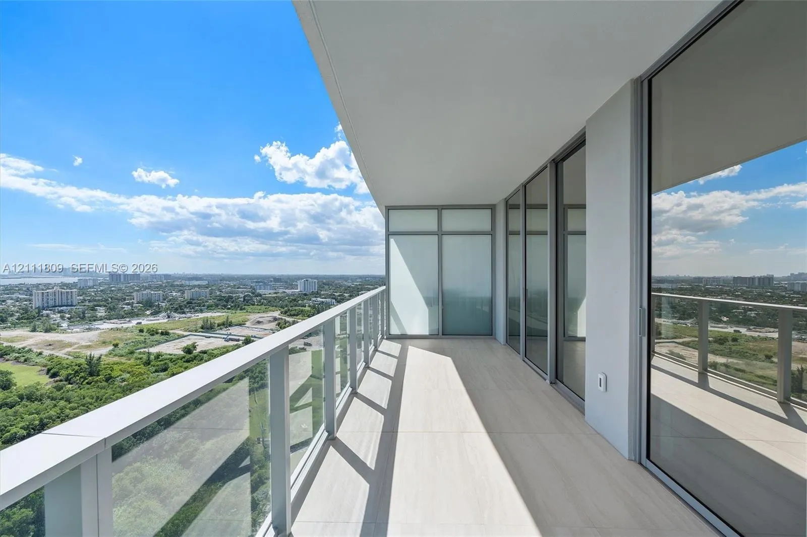 2411 Laguna Circle #2304