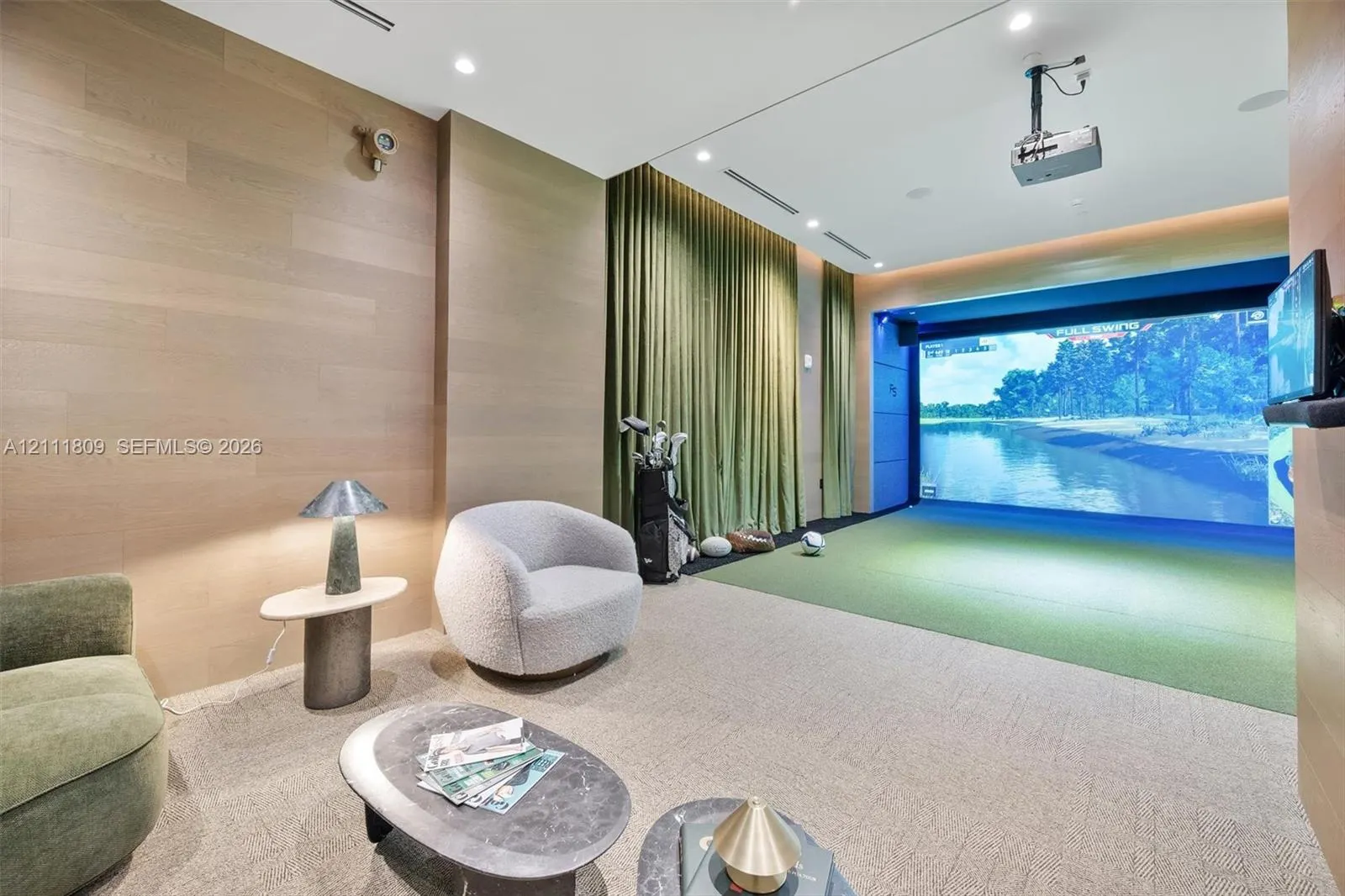 2411 Laguna Circle #2304