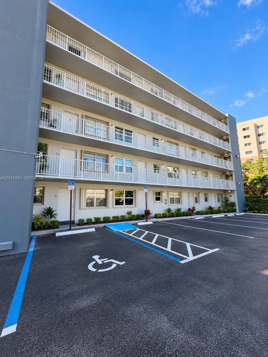 1629 N River Drive #103