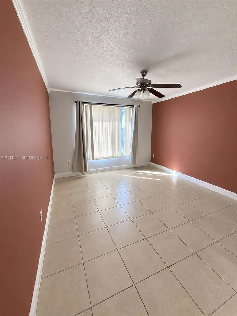 207 Villa Circle #207