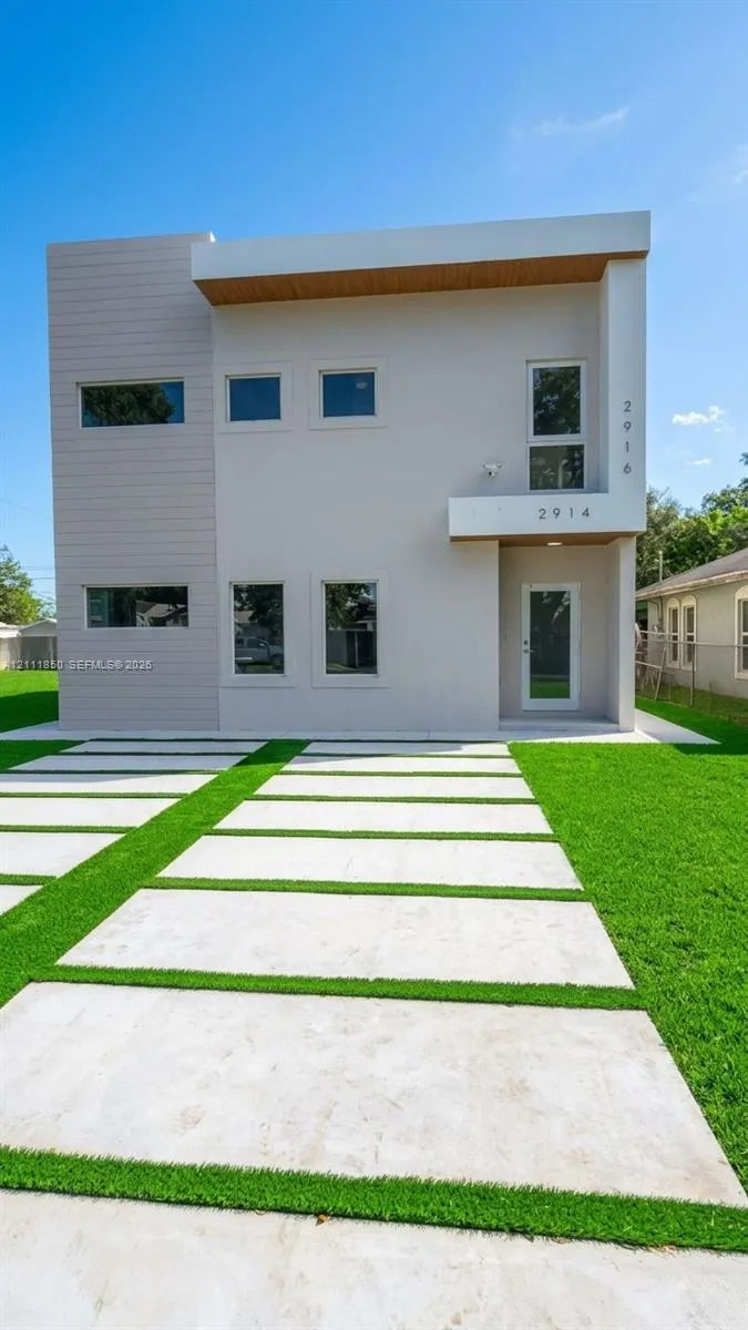 2914 NW 57th Street #2914