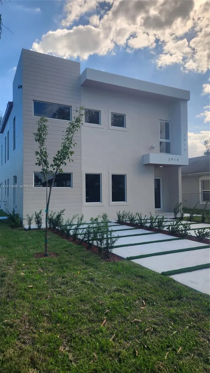 2914 NW 57th Street #2914