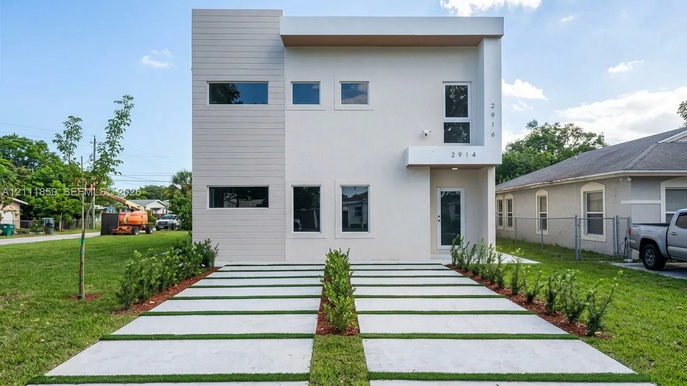 2914 NW 57th Street #2914