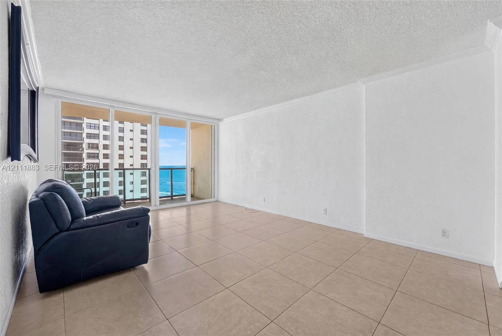 2501 S Ocean Drive #1407