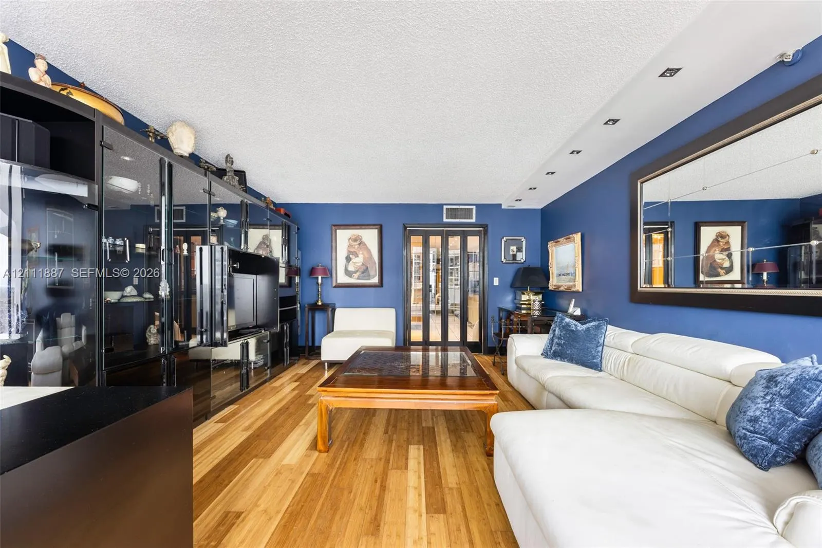 1717 N Bayshore Drive #A-3042