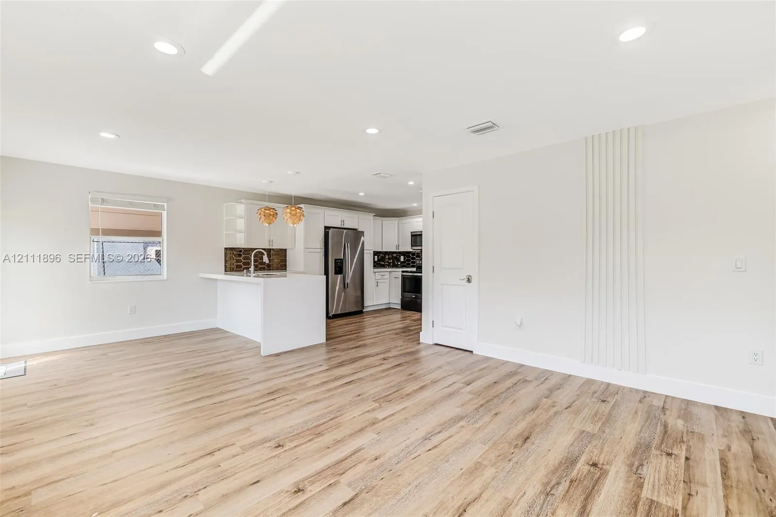 955 33rd Street