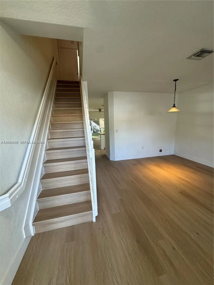 5737 NW 114th Path #102