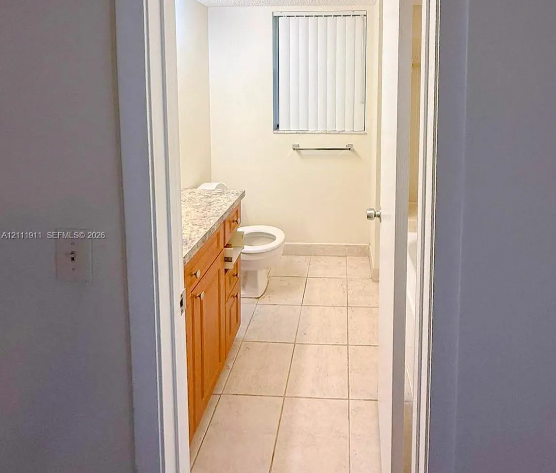 4401 W Mcnab Road #15