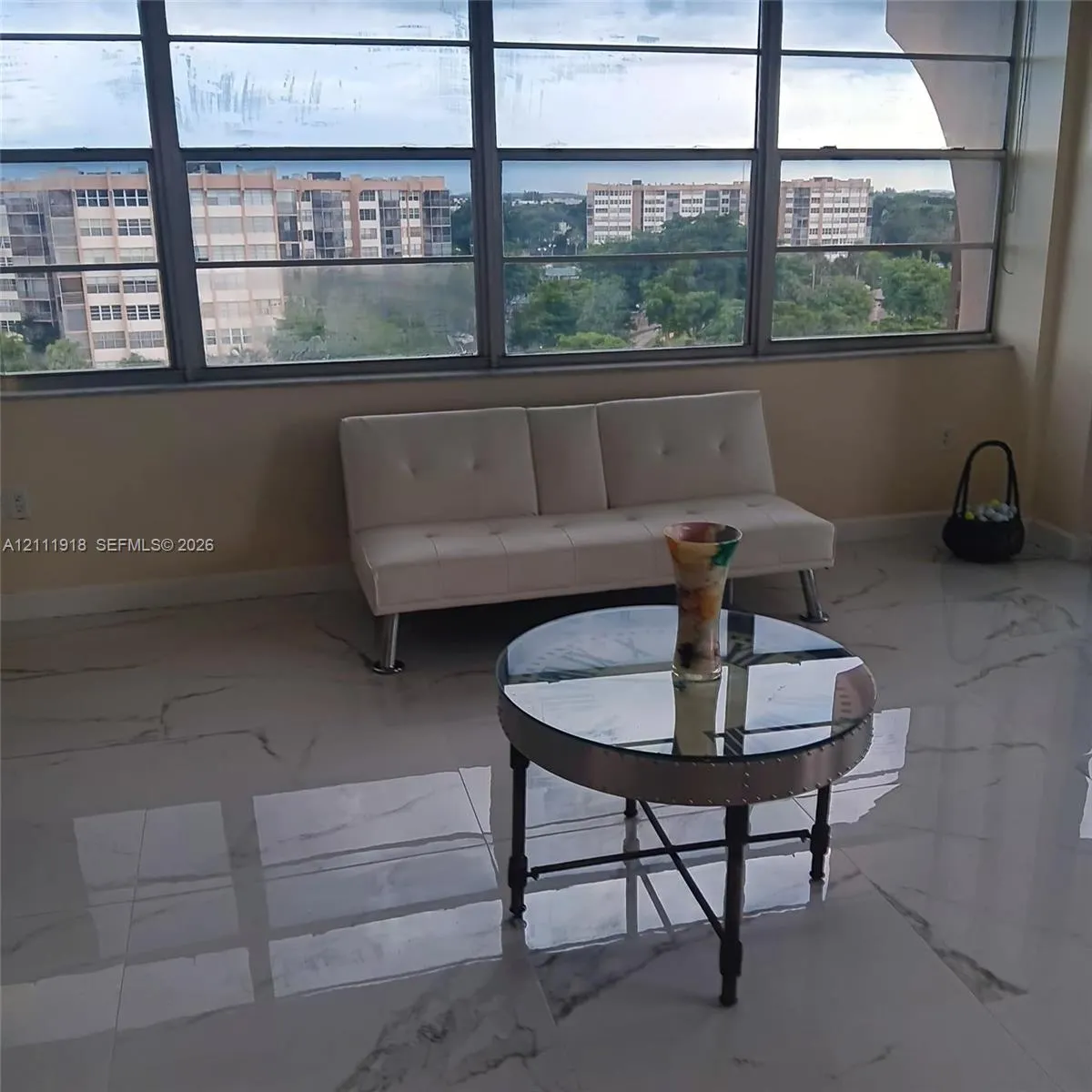 1400 Saint Charles Place #PH20