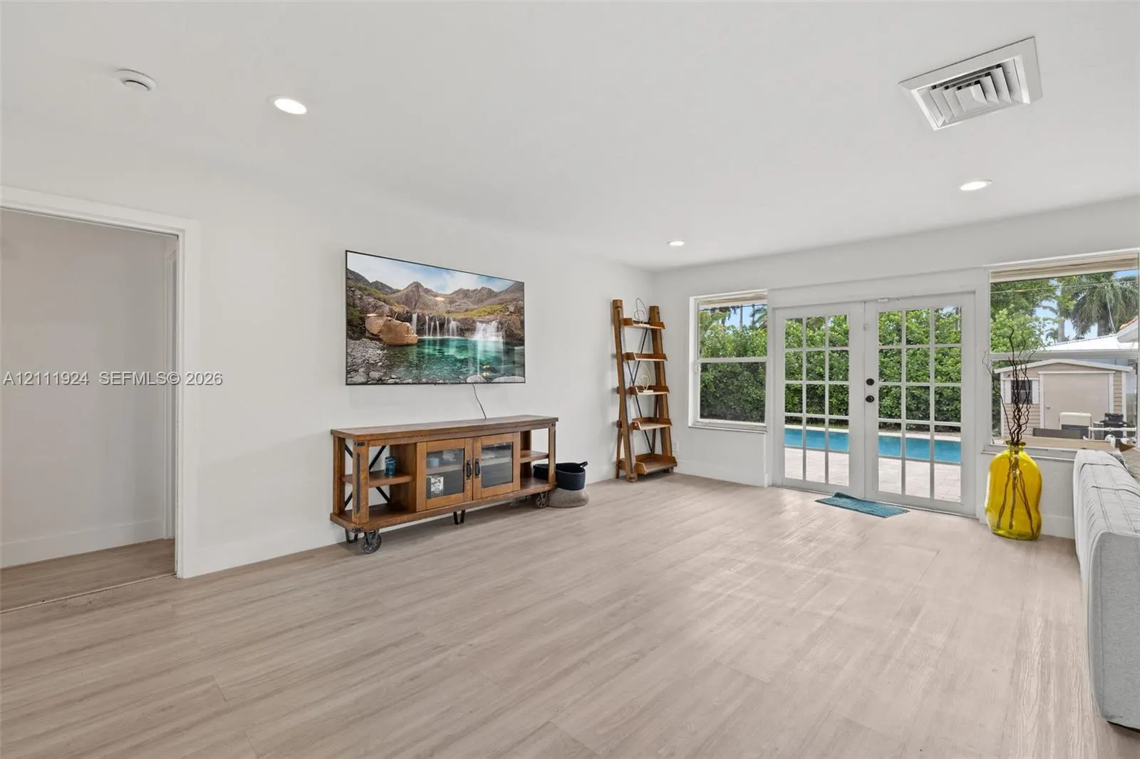 1254 Polk Street