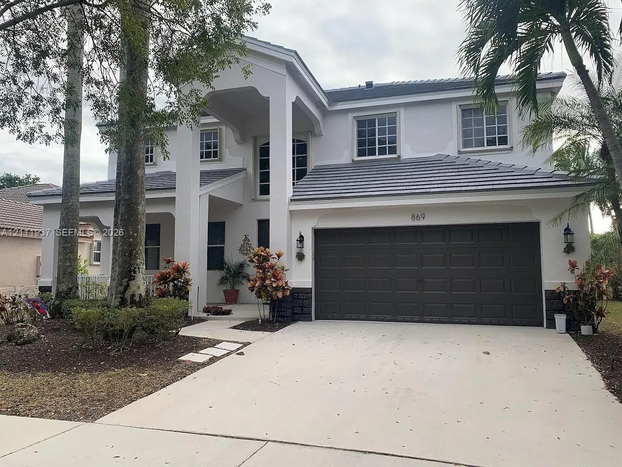 869 Nandina Drive #869