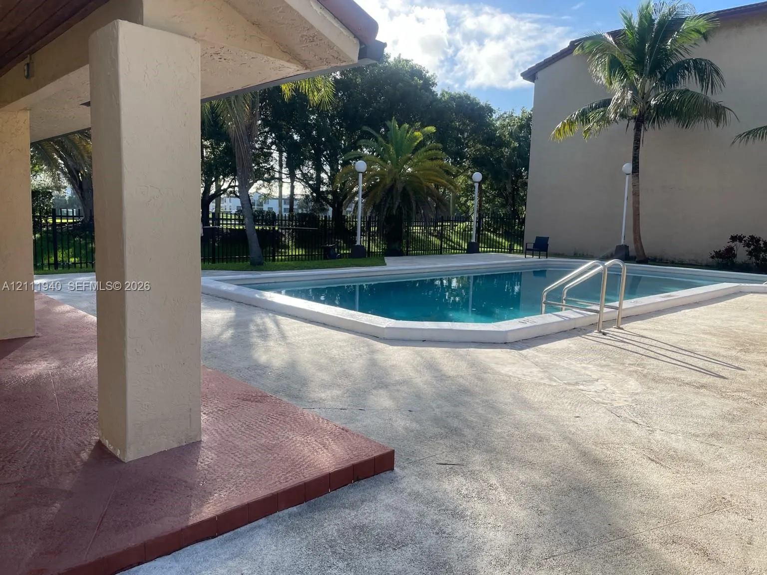 9961 NW 9th St Circle #15-18