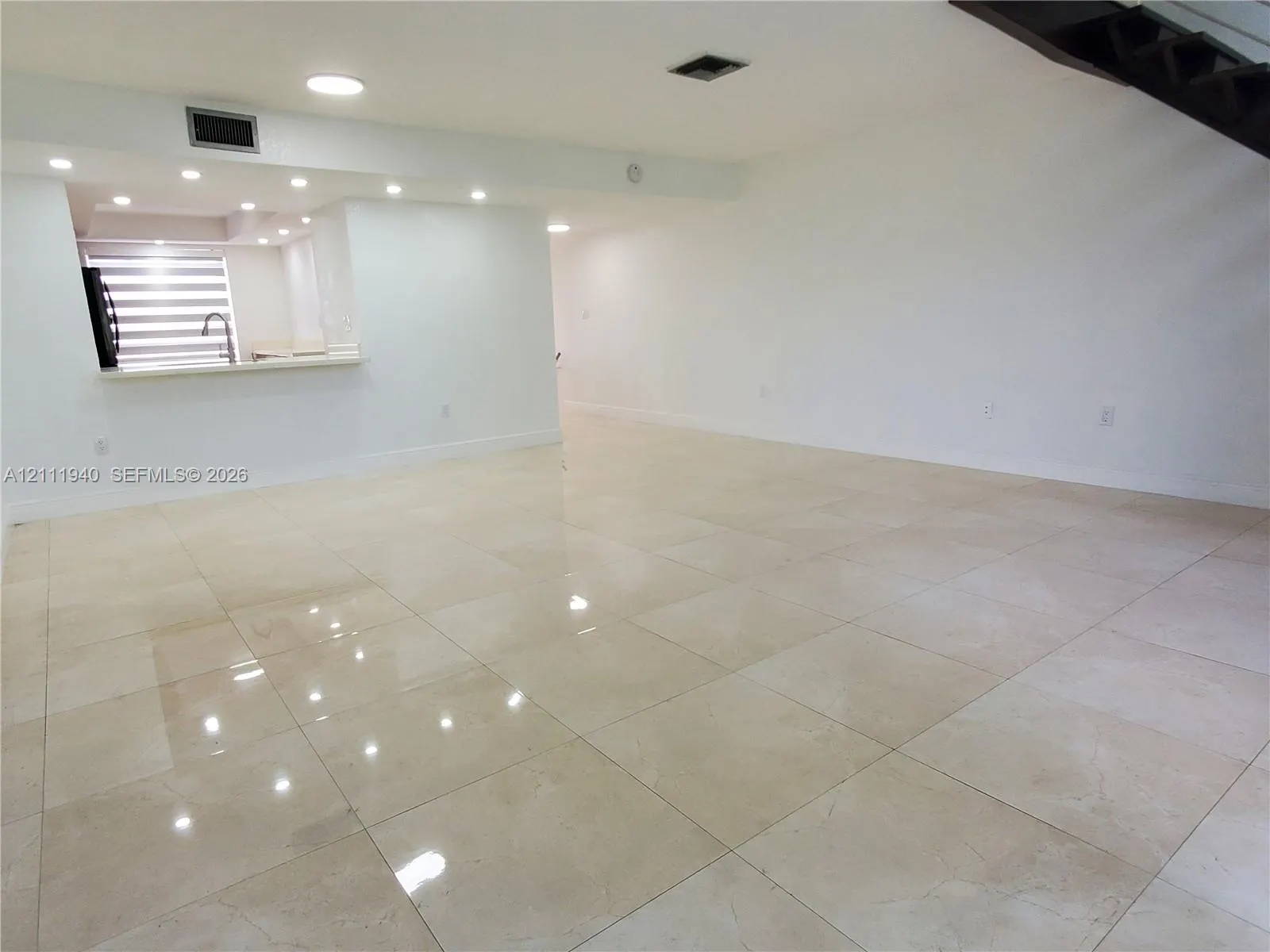 9961 NW 9th St Circle #15-18