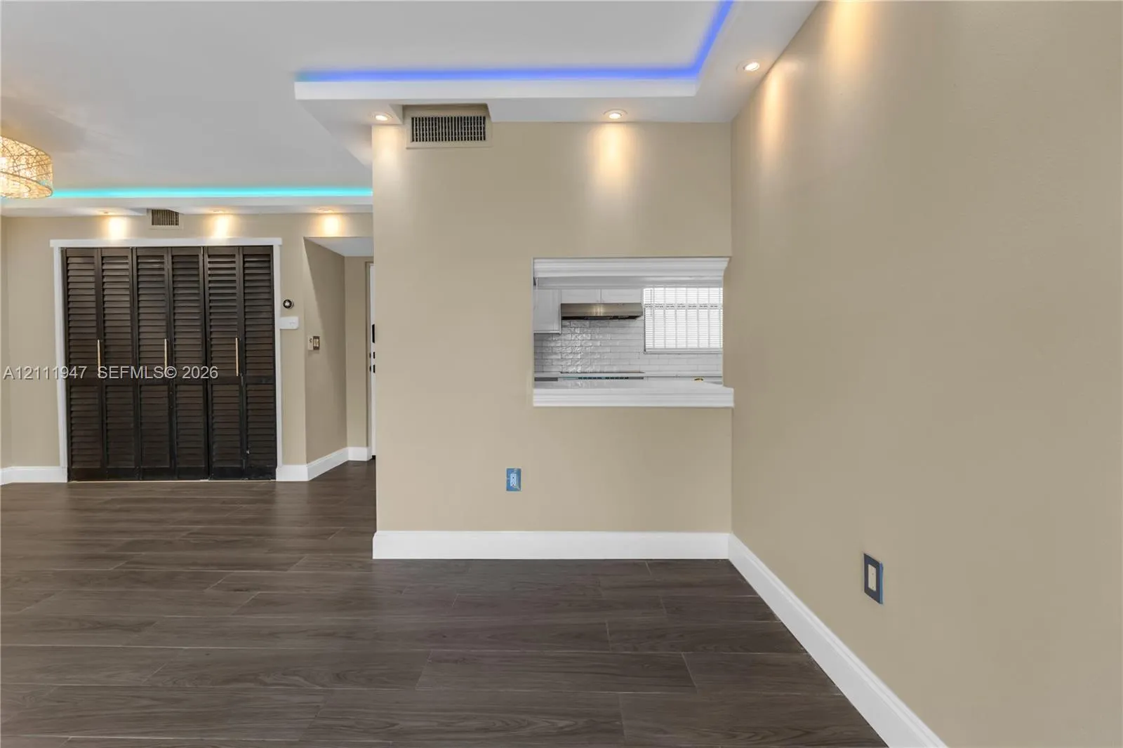 7300 Wayne Avenue #210