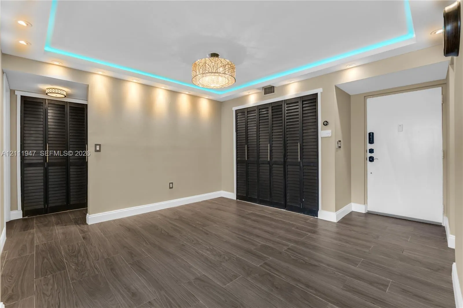 7300 Wayne Avenue #210