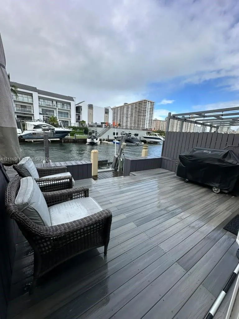 3987 NE 167th Street #9
