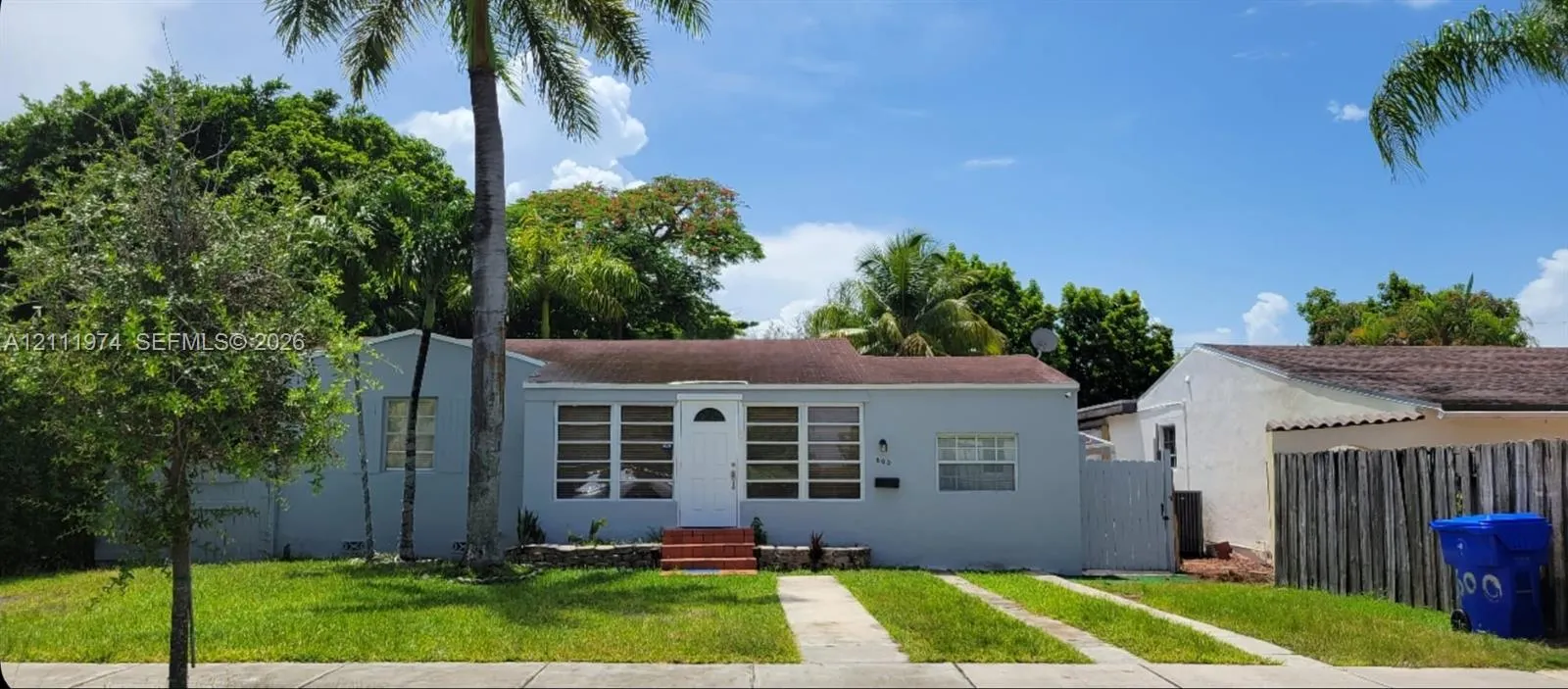 600 SW 44th Court