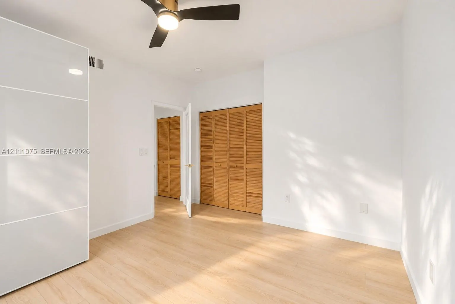 1542 Drexel Avenue #206
