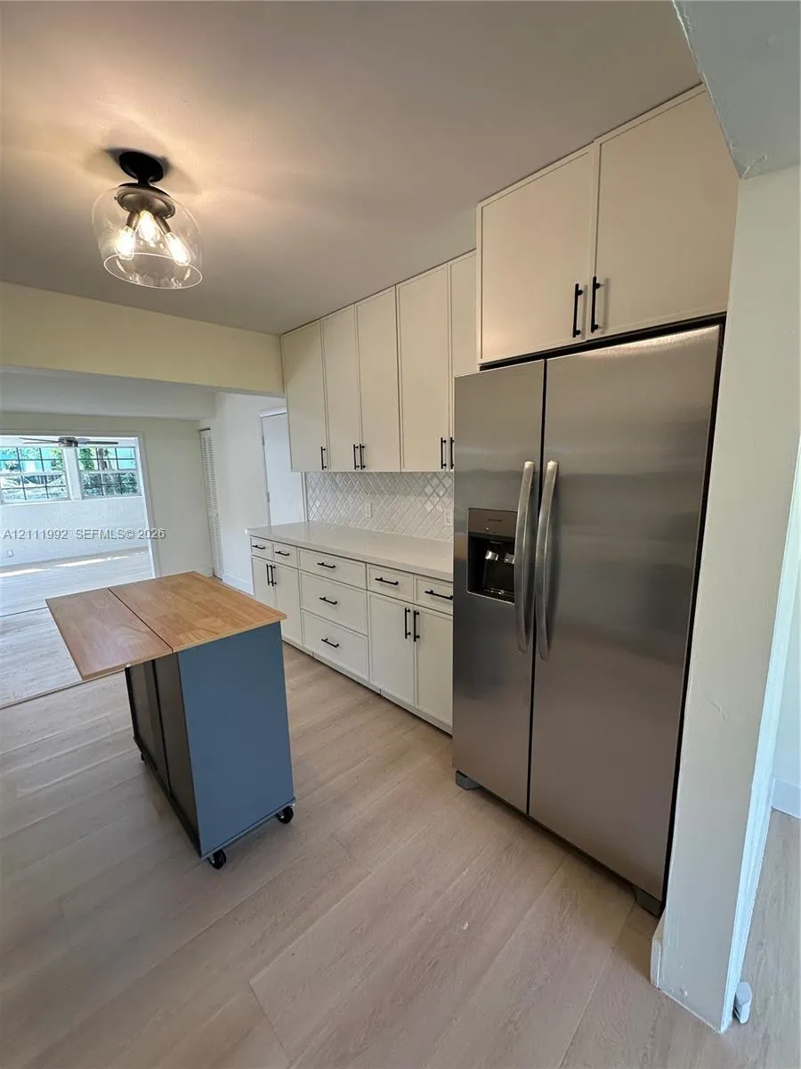 640 NW 28th Court