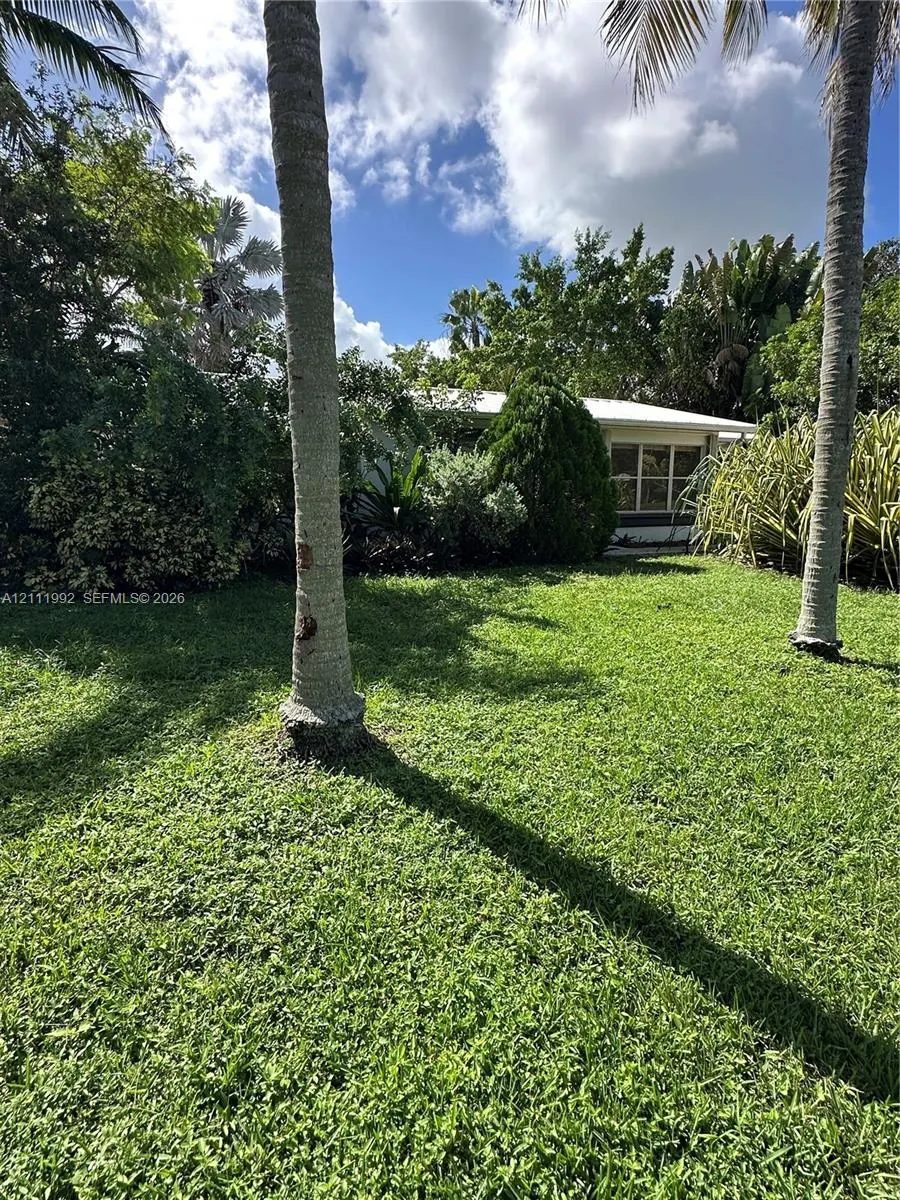 640 NW 28th Court