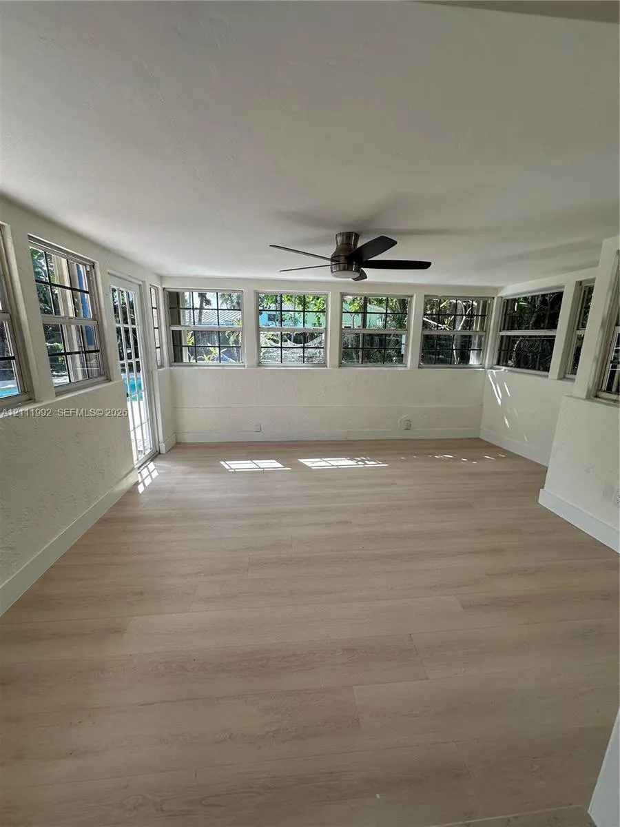 640 NW 28th Court
