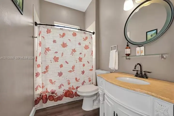 2327 NE 37th Terrace #2327