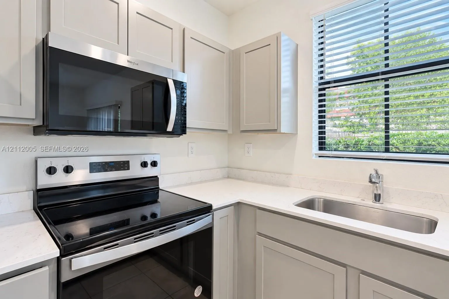 1291 NE 3rd Avenue #1291