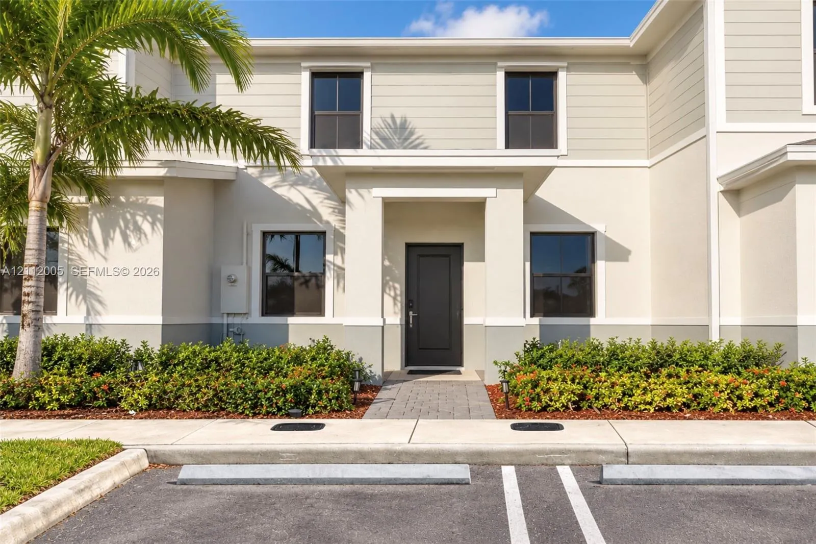 1291 NE 3rd Avenue #1291