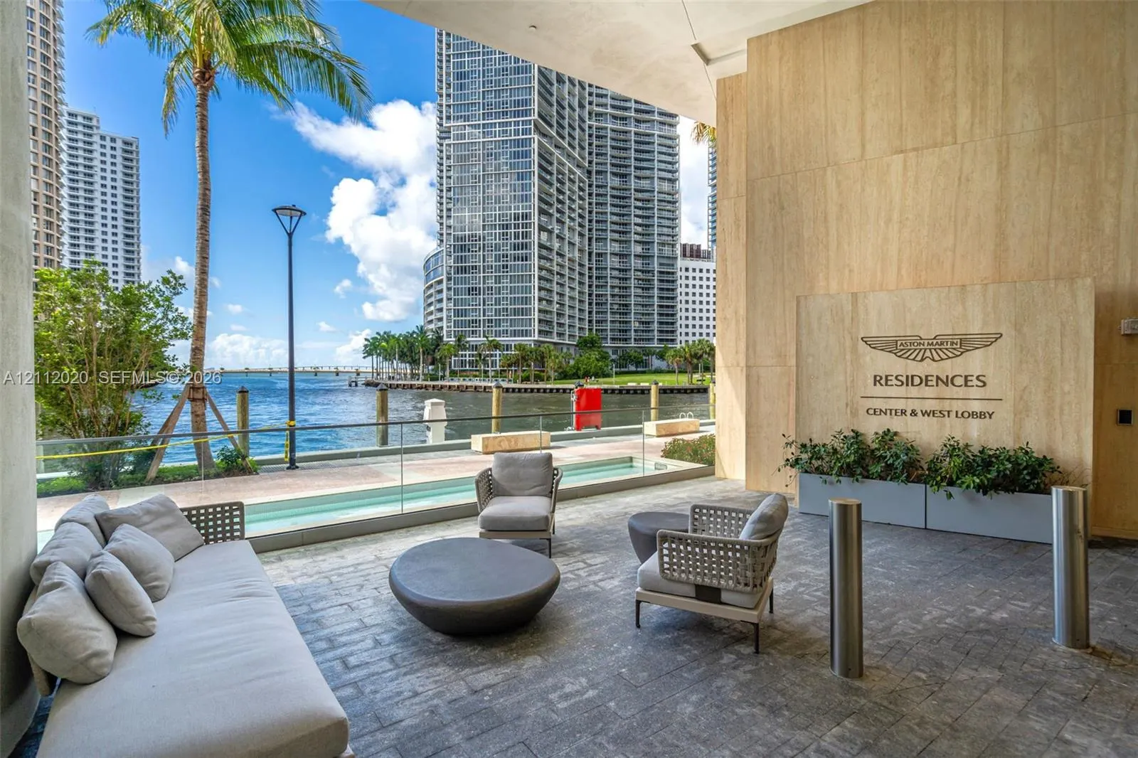 300 Biscayne Blvd Way #4202