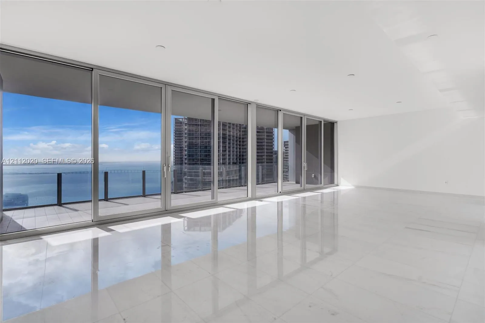 300 Biscayne Blvd Way #4202