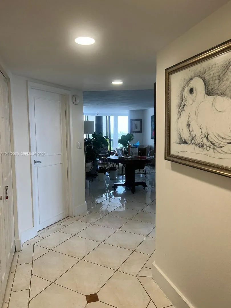 2333 Brickell Avenue #1516