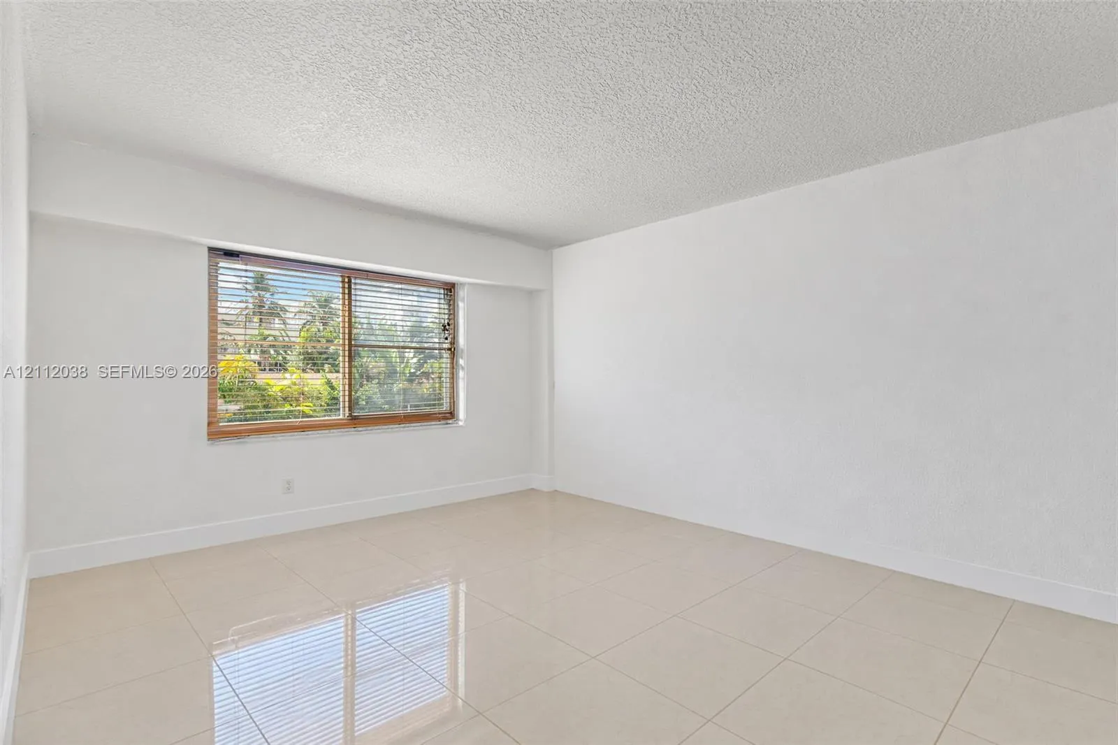 1000 Michigan Avenue #207